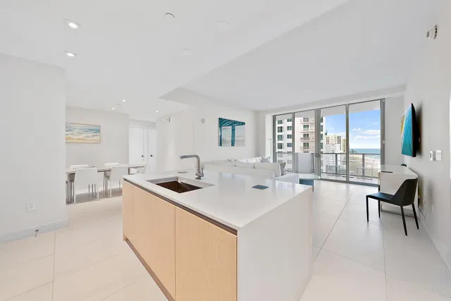 Amrit Ocean Resort & Residences Unit 1002 photo 5