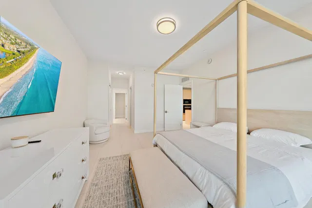Amrit Ocean Resort & Residences Unit 1002 photo 9