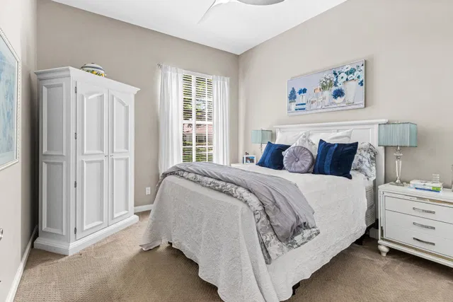  Residence photo 15
