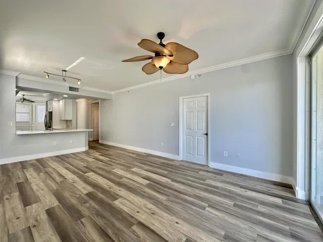 Boca Raton Unit 406 photo 14