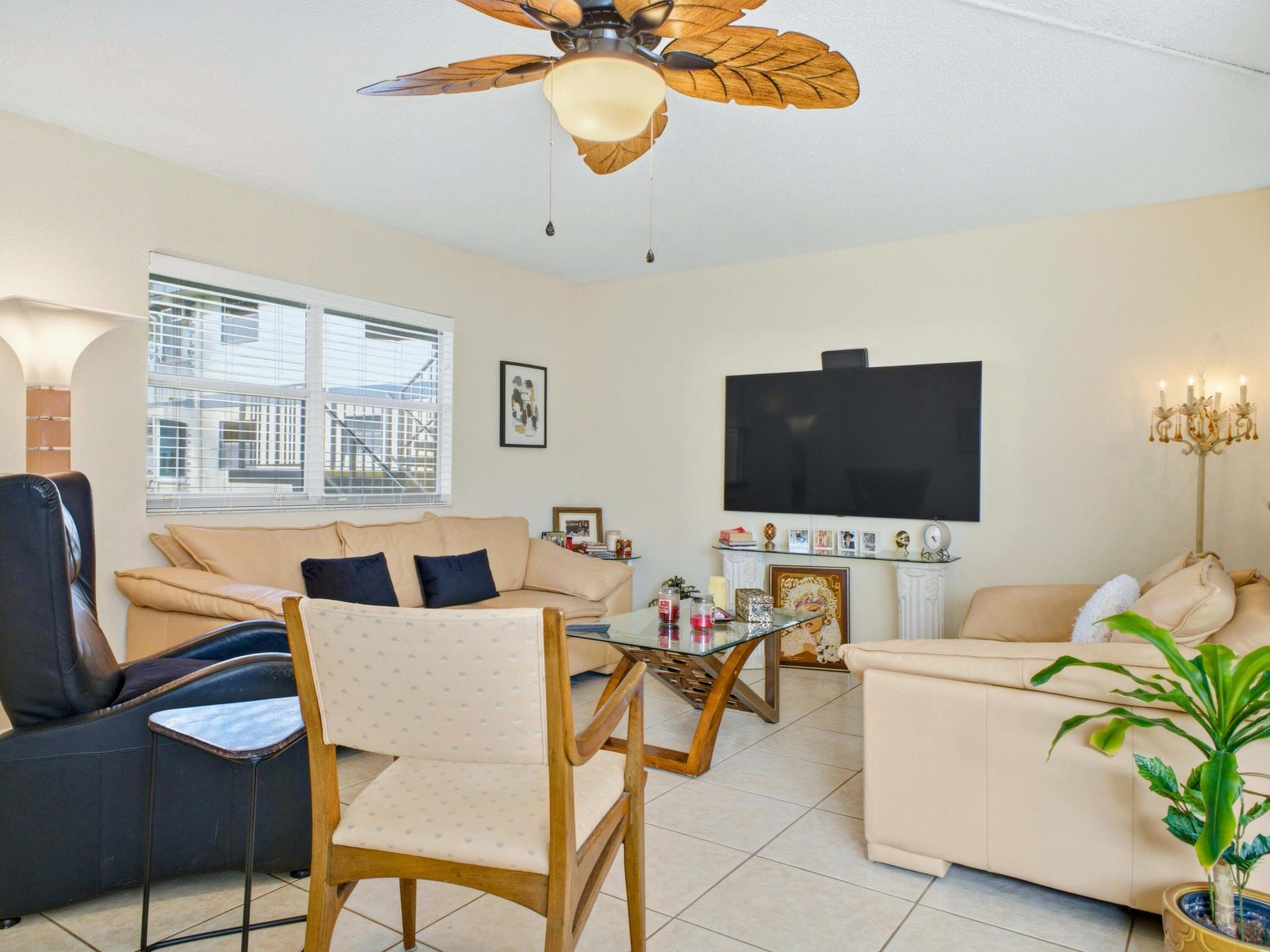 Residence photo 5