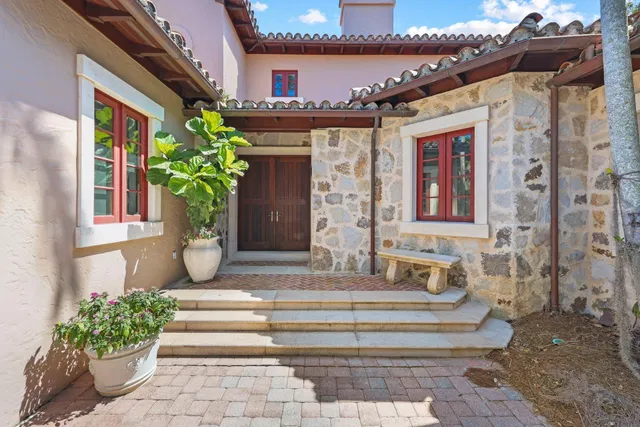 Bear's Club Residence photo 4