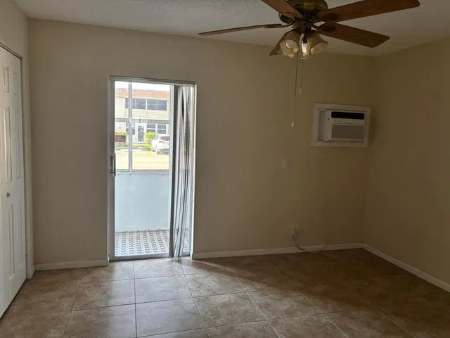  Residence photo 13