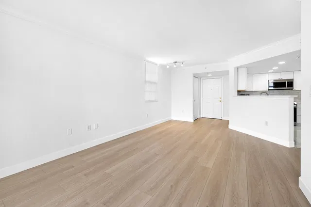 Flagler Pointe Unit 824 photo 29