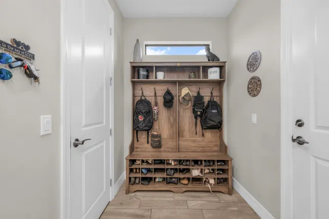 Residence photo 9