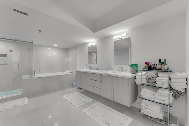 Unit 801b photo 21