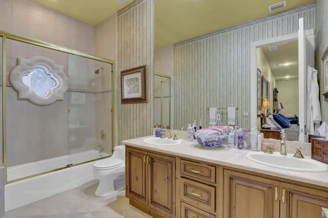 Woodfield Country Club Residence photo 28
