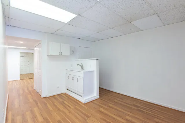  Unit 203 photo 9