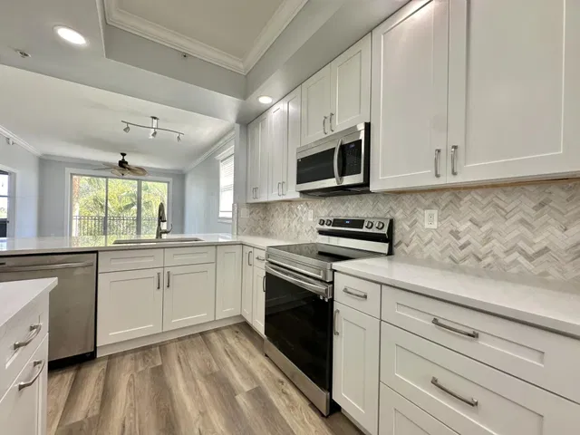 Boca Raton Unit 406 photo 6