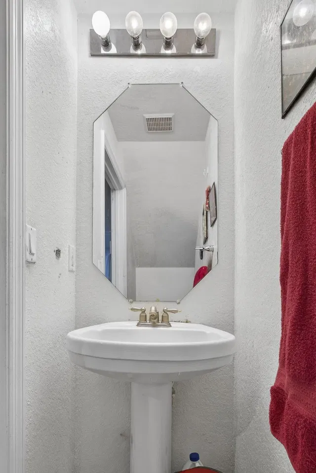 Residence photo 13