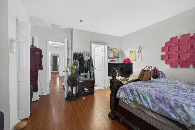 Residence photo 21