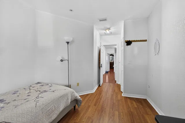 Residence photo 24