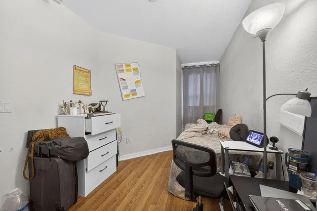 Residence photo 25