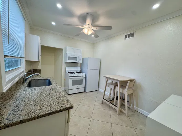 Old Northwood Unit 1-6 photo 7