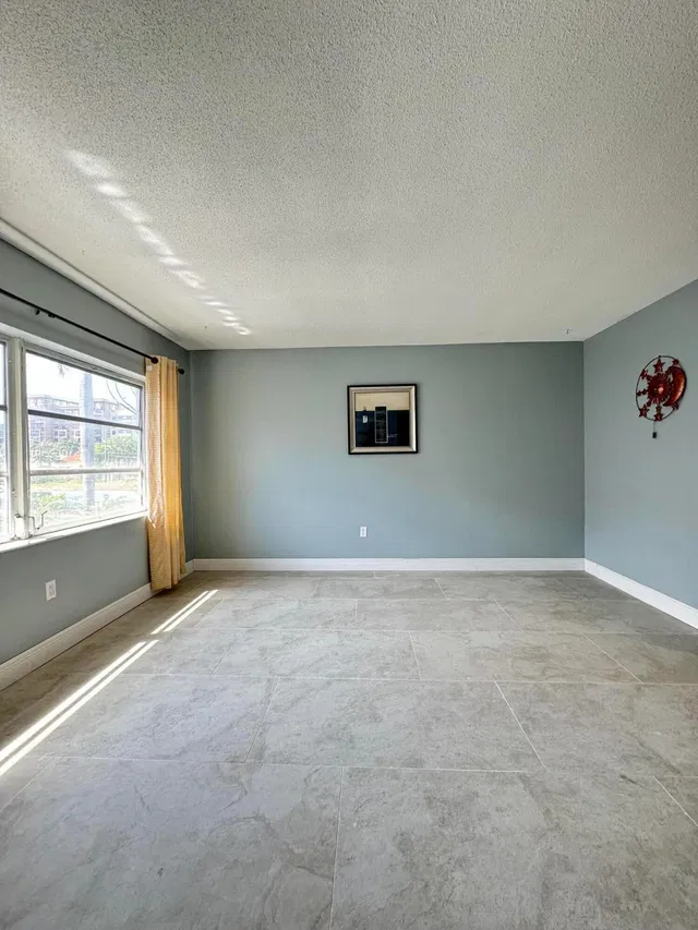 Boca Raton Unit 0080 photo 4