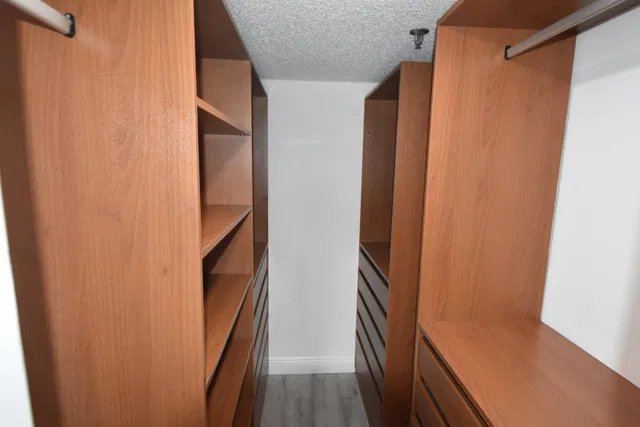 Unit 205 photo 8