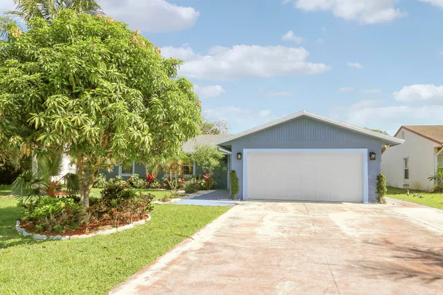  Residence photo 4