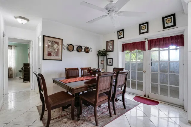  Residence photo 21