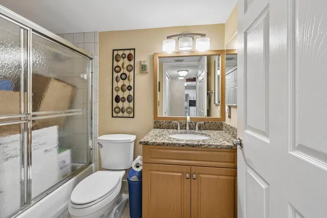 Unit 102 photo 20