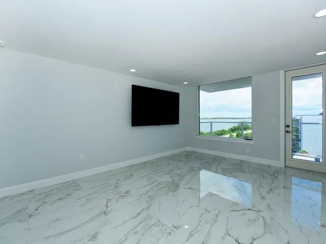 The Patrician of Palm Beach Unit 726 photo 8