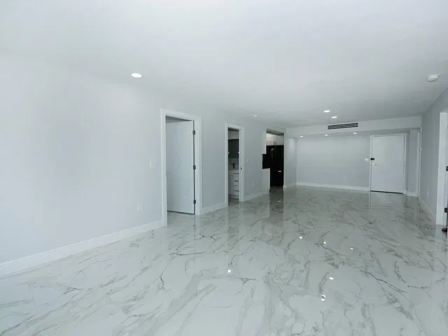 The Patrician of Palm Beach Unit 726 photo 10