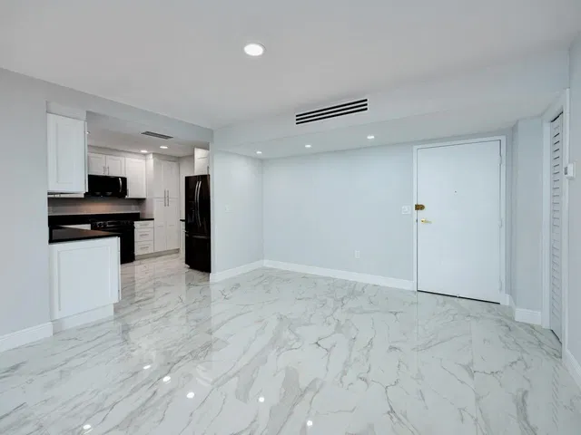 The Patrician of Palm Beach Unit 726 photo 12