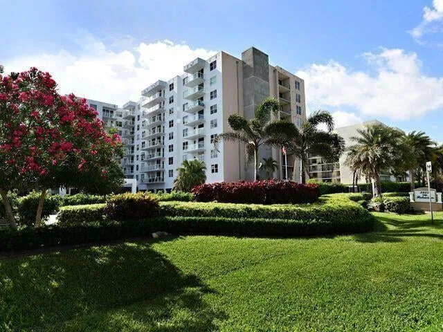 The Patrician of Palm Beach Unit 726 photo 38