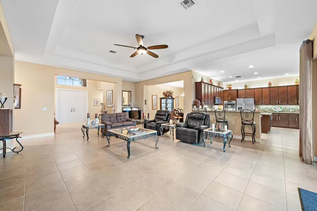 Residence photo 14