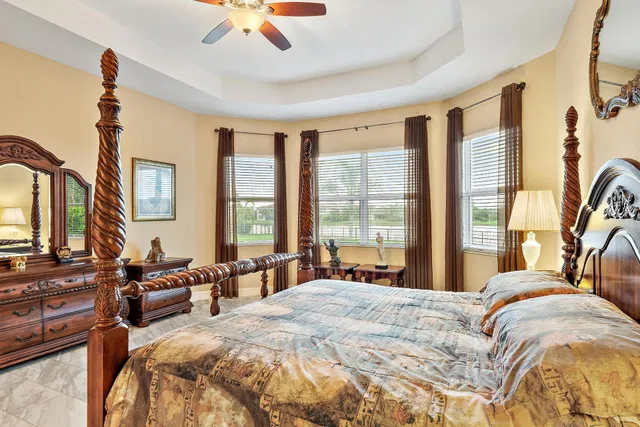 Residence photo 29