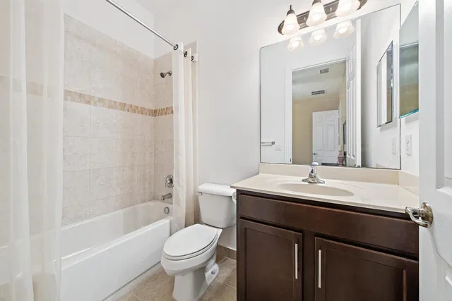 Residence photo 37