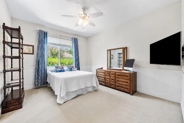 Residence photo 15