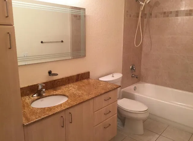  Unit B-305 photo 15