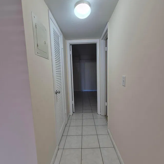 Residence photo 5