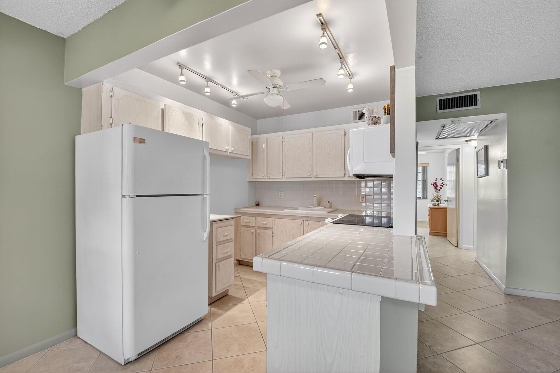 Residence photo 6