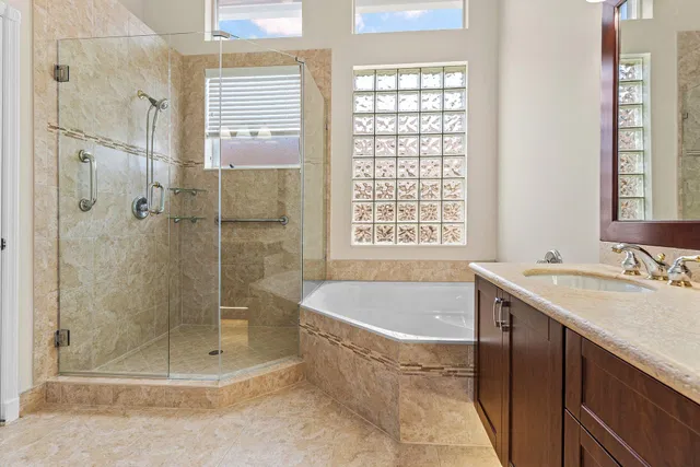 Boca Isles Residence photo 21