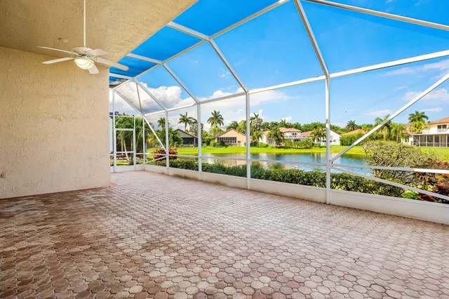 Boca Isles Residence photo 27