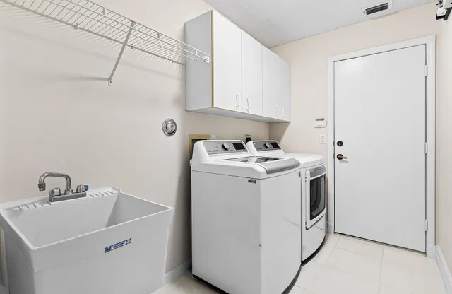 Boca Isles Residence photo 31