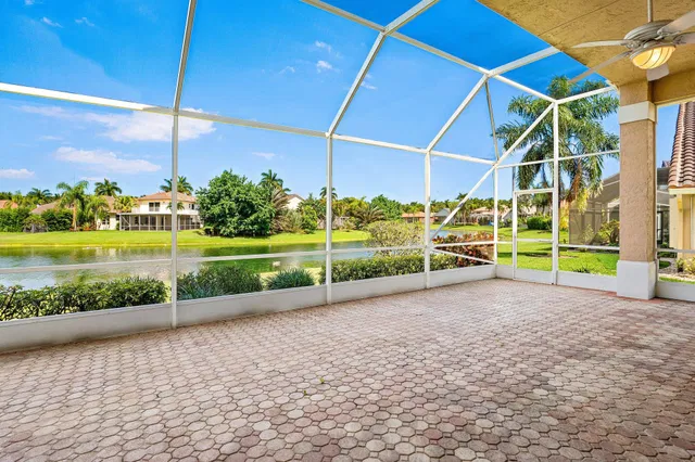 Boca Isles Residence photo 32
