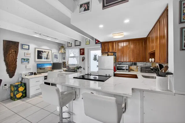 4001 S Ocean South Palm Beach Unit 218 photo 9