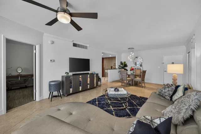 Boca Raton Unit 1n photo 15