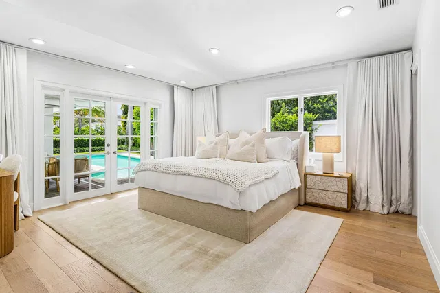 Royal Palm Yacht and Country Club Residence photo 26