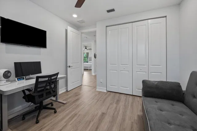  Residence photo 47