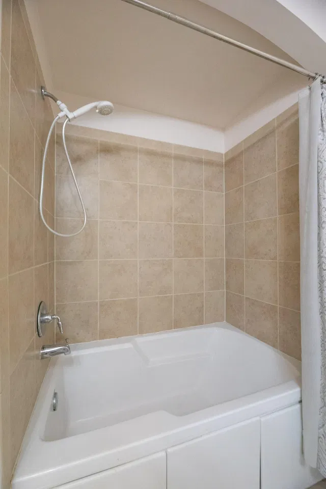 Residence photo 23