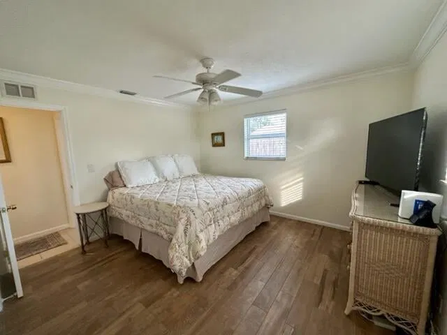  Residence photo 9