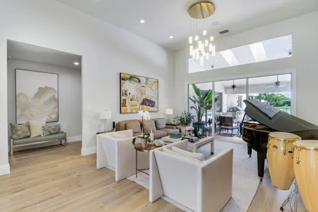 Steeplechase Residence photo 7
