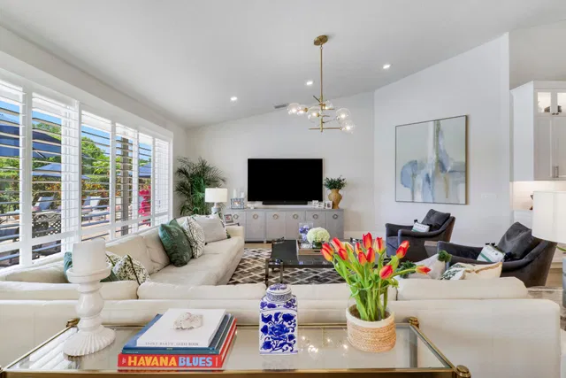 Steeplechase Residence photo 35