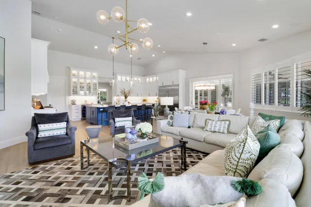 Steeplechase Residence photo 36