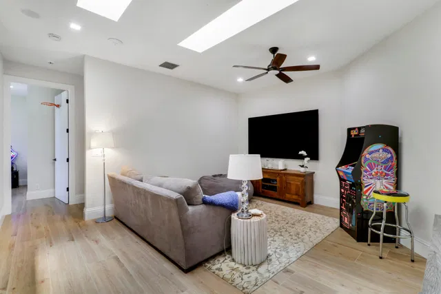 Steeplechase Residence photo 48