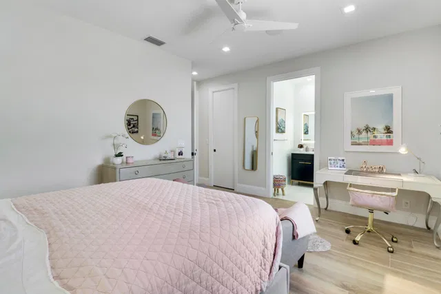 Steeplechase Residence photo 52