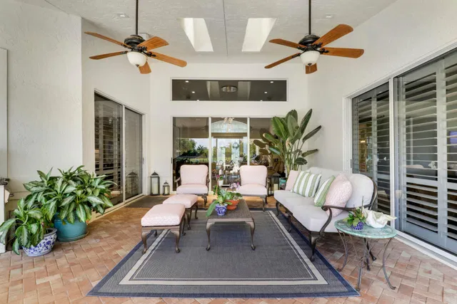 Steeplechase Residence photo 69